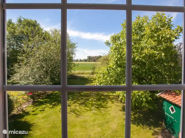 Uitzicht vanuit de slaapkamer zuidzijde